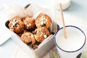 Blueberry And Banana Biscuit Bites