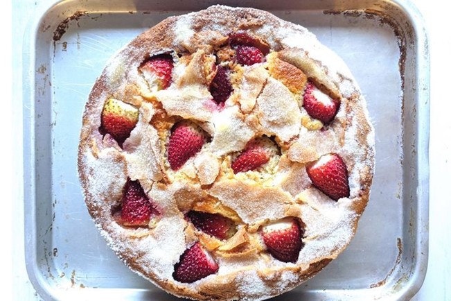 French Strawberry Dessert Cake